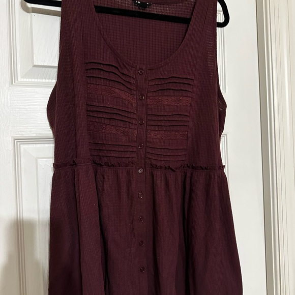 Torrid Burgundy Ribbed Top - Picture 2 of 3